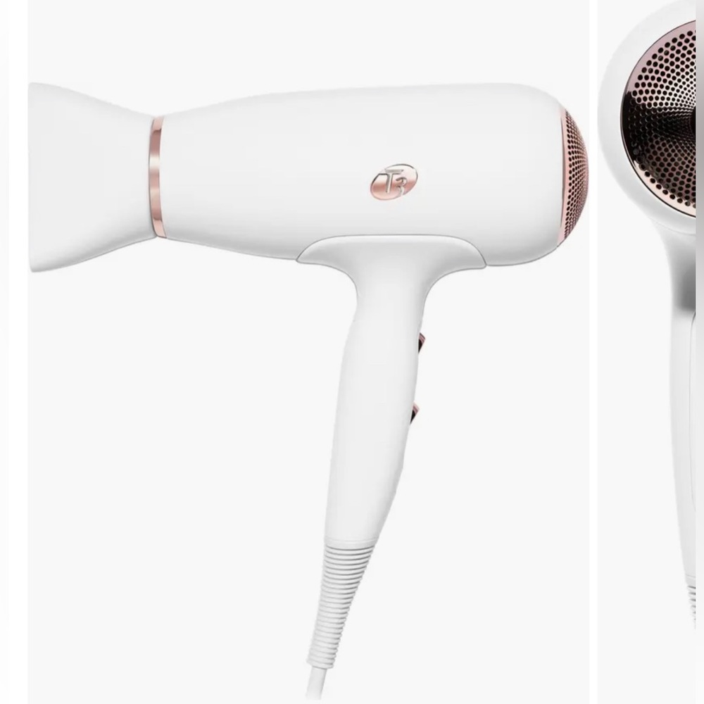T3 Featherweight blow dryer